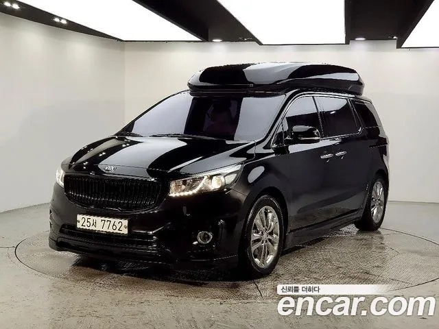 Kia Carnival 2015 thumb 7
