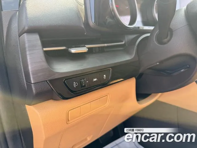 Kia Carnival 2020 thumb 8