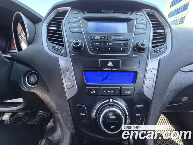 Hyundai Санта Фе 2014 thumb 11