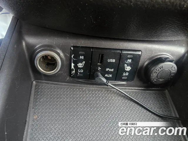 Hyundai Санта Фе 2011 thumb 6