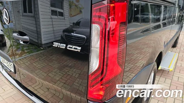 Mercedes-Benz Sprinter 2022 thumb 9