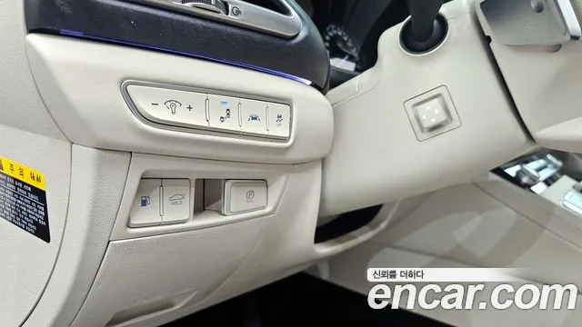 Genesis G90 2021 thumb 12
