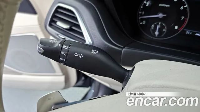 Genesis G90 2021 thumb 4