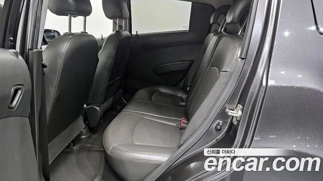 Chevrolet Spark 2015 thumb 9