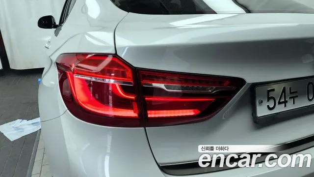 BMW X6 2016 thumb 12