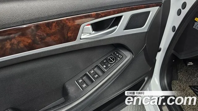 Hyundai Genesis 2014 thumb 7