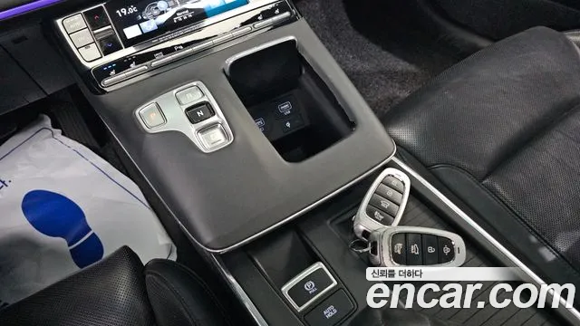 Hyundai Grandeur 2020 thumb 4