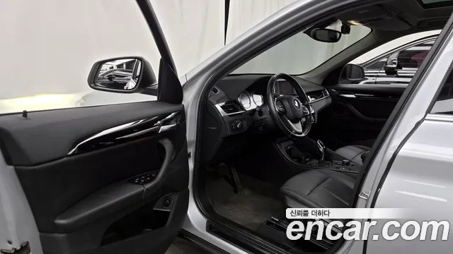 BMW X1 2018 thumb 4