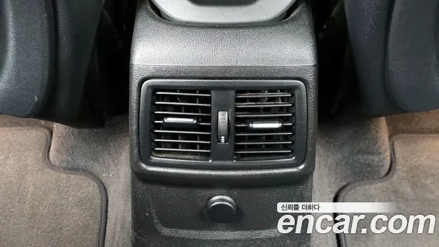 BMW X1 2018 thumb 3