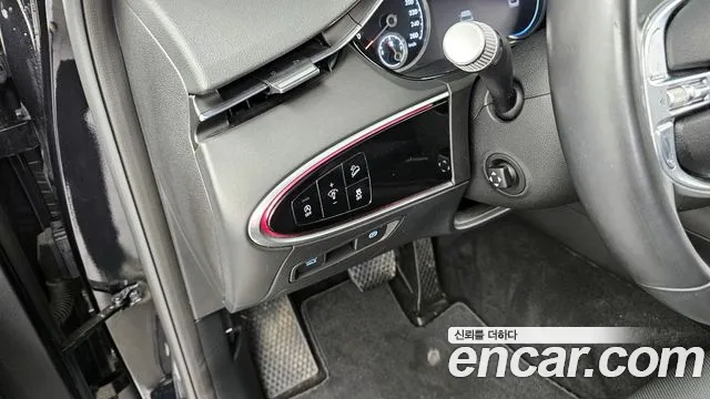 Genesis GV70 2021 thumb 5