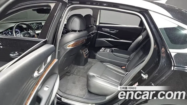 Kia K9 2019 thumb 4