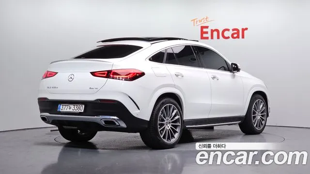 Mercedes-Benz E-Класс 2023 thumb 4