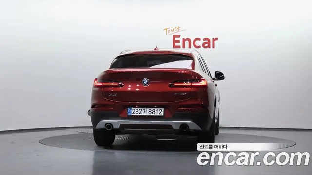 BMW X4 2020 thumb 10