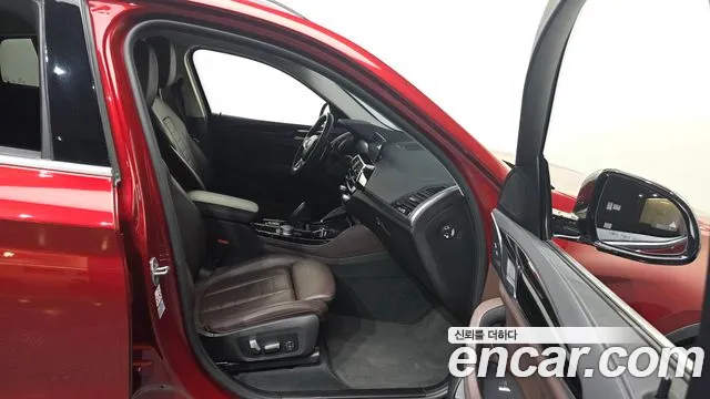 BMW X4 2020 thumb 8