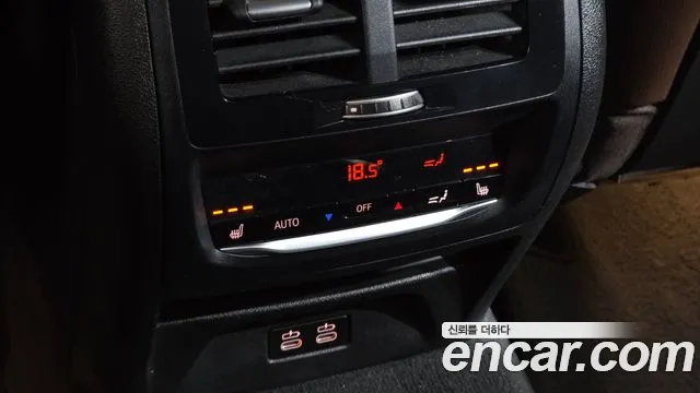 BMW X4 2020 thumb 2