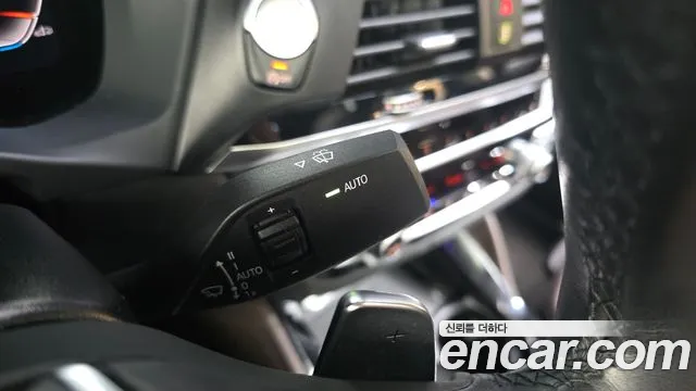 BMW X4 2020 thumb 12