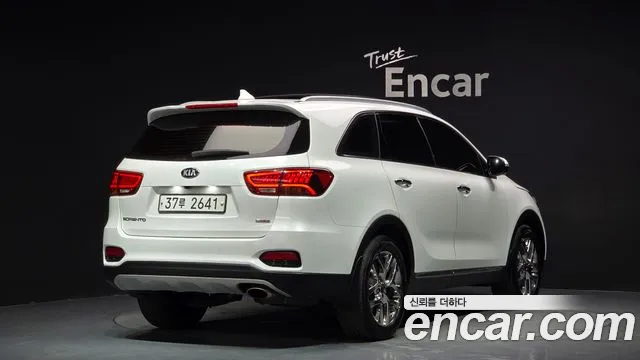 Kia Sorento 2019 thumb 4