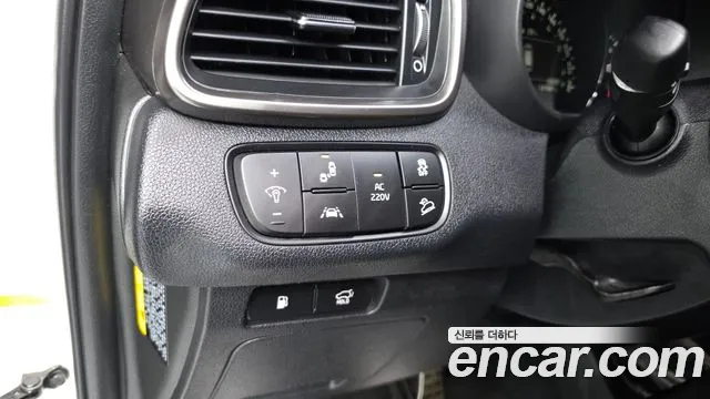 Kia Sorento 2019 thumb 3