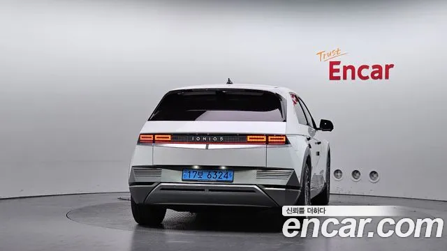 Hyundai Ioniq5 2022 thumb 3