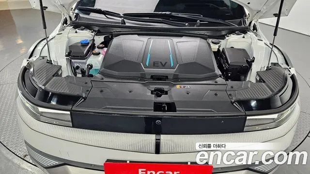 Hyundai Ioniq5 2022 thumb 2