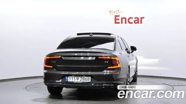 Volvo S90 2023 thumb 4