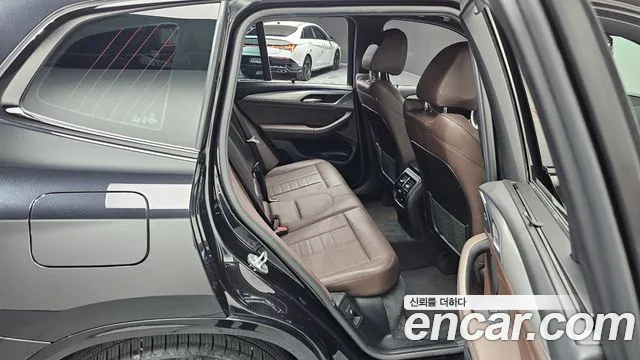 BMW X3 2018 thumb 11