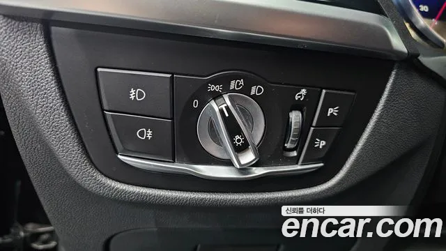 BMW X3 2018 thumb 5