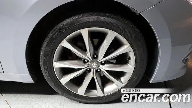 Hyundai Grandeur 2014 thumb 11