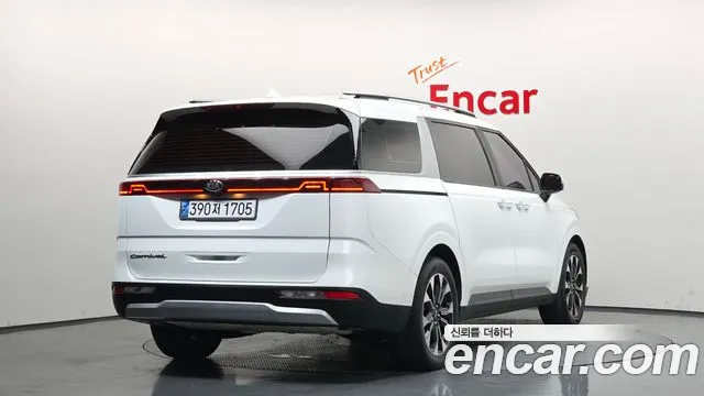 Kia Carnival 2020 thumb 9