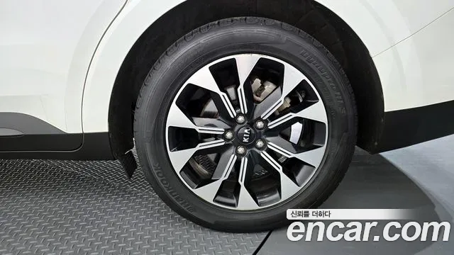 Kia Carnival 2020 thumb 7