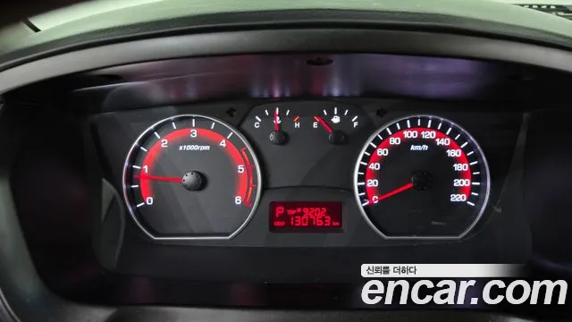 KGM Korando 2016 thumb 12