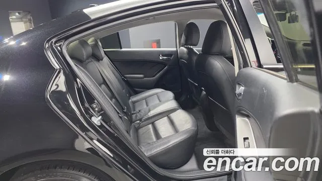 Kia K3 2012 thumb 12
