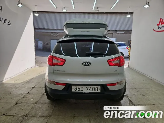 Kia R 2013 thumb 11