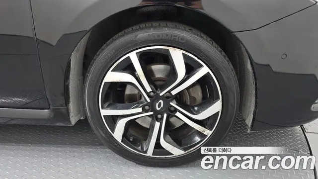 Renault SM7 2014 thumb 11