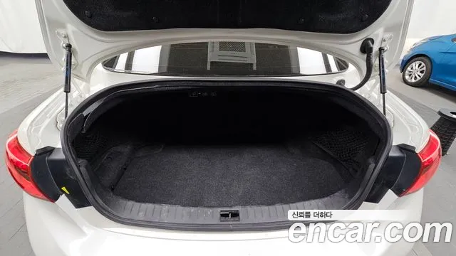 Infiniti Q50 2016 thumb 11