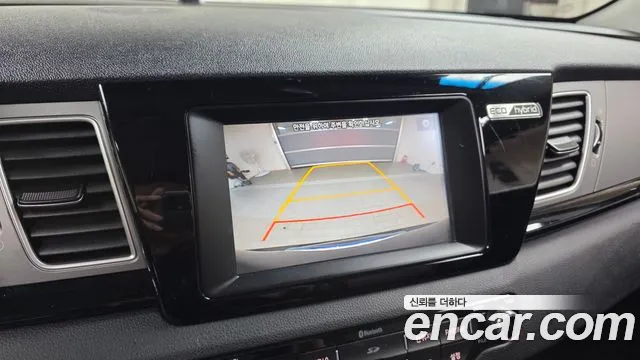 Kia Niro 2016 thumb 7