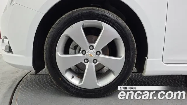 Chevrolet Cruze 2012 thumb 3