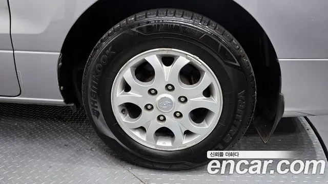 Hyundai Staria 2013 thumb 2