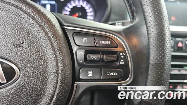 Kia Hybrid 2016 thumb 6
