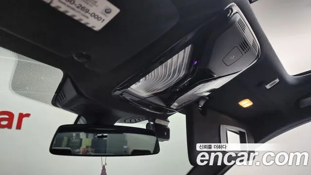 BMW 5 серии 2019 thumb 4