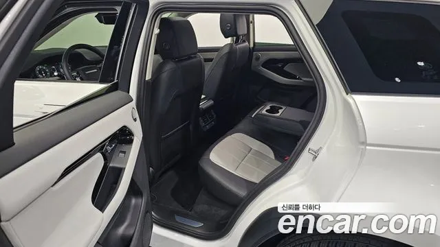 Land Rover Range Rover Evoque 2025 thumb 11