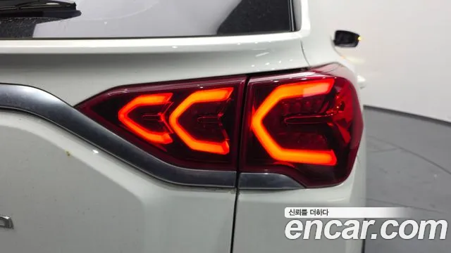 KGM Korando 2019 thumb 5