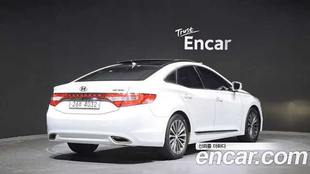 Hyundai Grandeur 2013 thumb 11