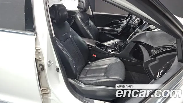 Hyundai Grandeur 2013 thumb 2
