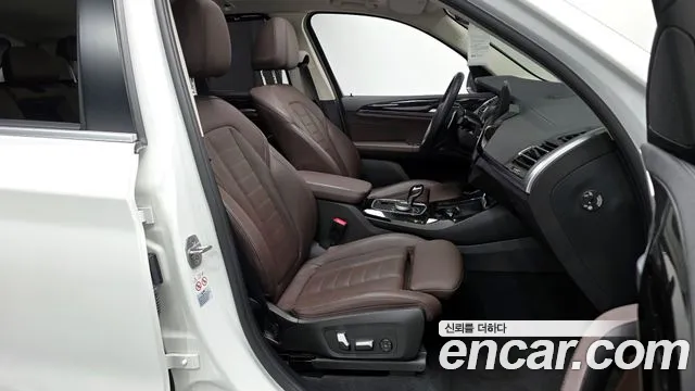 BMW X3 2022 thumb 10