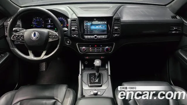 KGM Rexton 2019 thumb 12