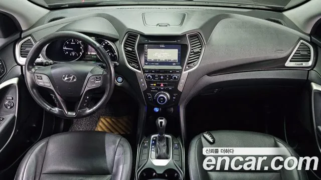 Hyundai Santafe 2016 thumb 11