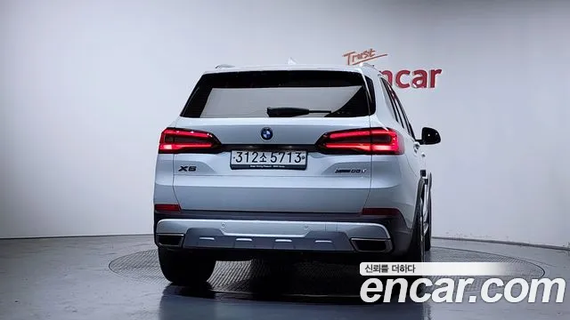 BMW X5 2019 thumb 2