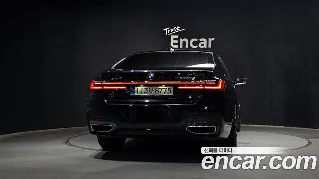 BMW 7 серии 2021 thumb 6