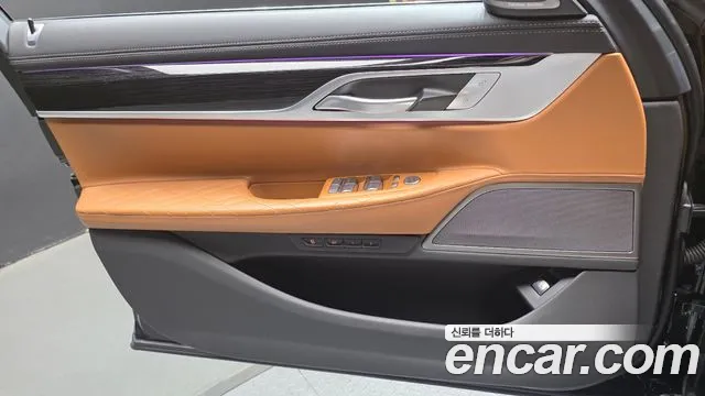 BMW 7 серии 2021 thumb 4